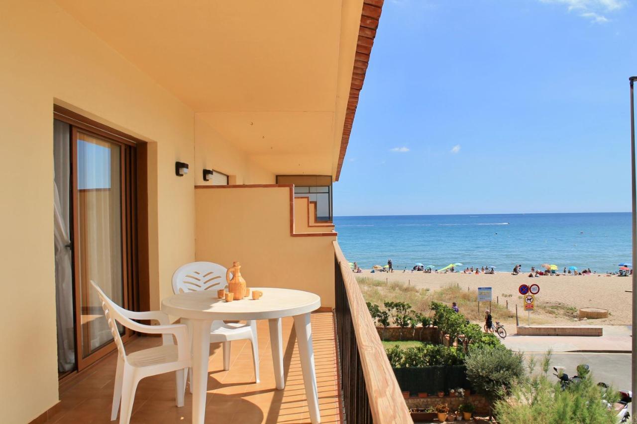 Apartaments Les Dunes 팔스 외부 사진